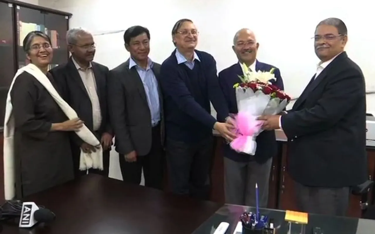 CBI डायरेक्टर बने 1983 बैच के IPS ऋषि कुमार शुक्ला, 2 साल का होगा कार्यकाल