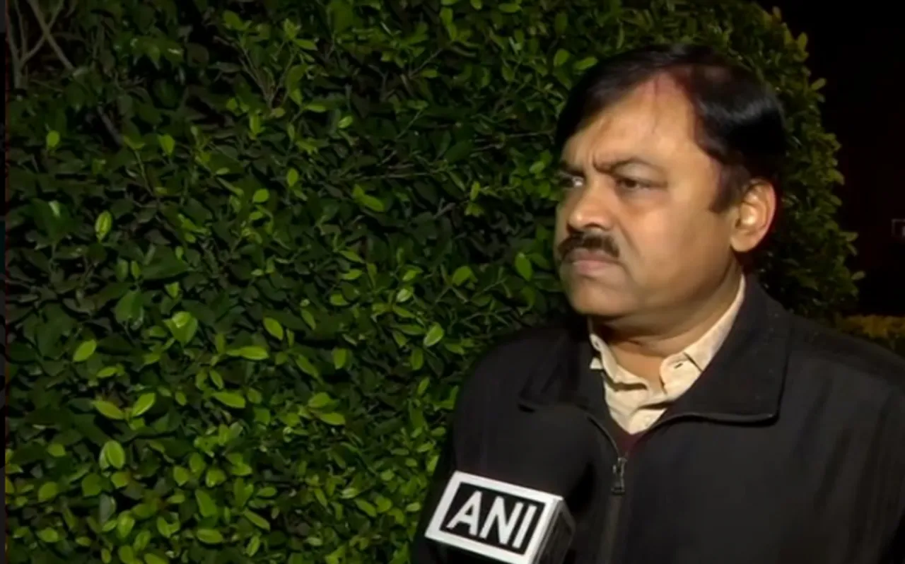 बीजेपी ने ममता बनर्जी को बताया तानाशाह, कहा- कोलकाता पुलिस की कार्रवाई ने सारी हदें पार की