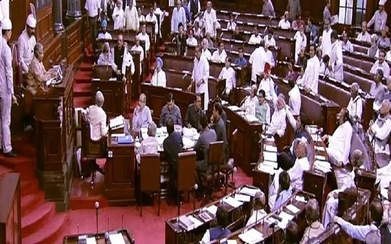 संसद : 13 प्वाइंट रोस्टर पर भारी हंगामे के बीच राज्यसभा की कार्यवाही पूरे दिन के लिए स्थगित
