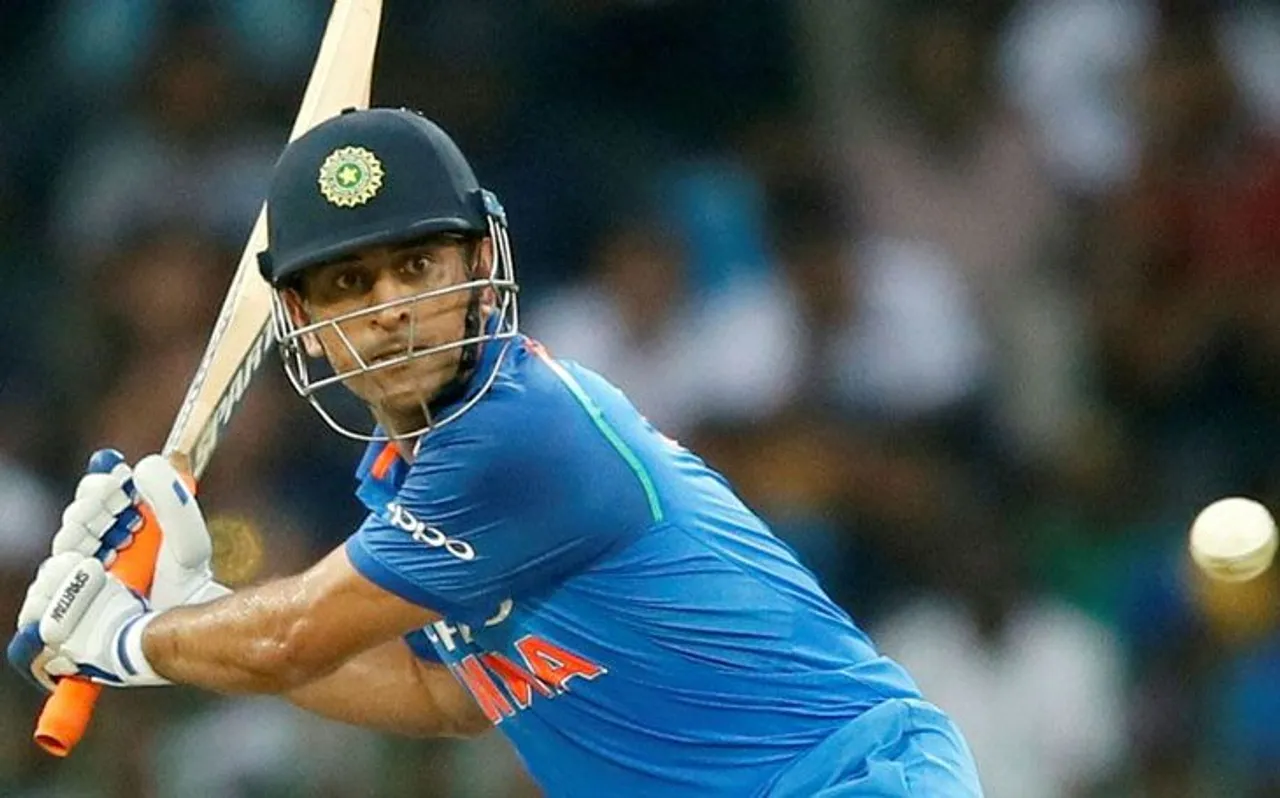 IND vs NZ: हैमिल्टन में महेंद्र सिंह धोनी ने रचा इतिहास, ऐसा करने वाले पहले भारतीय बनें