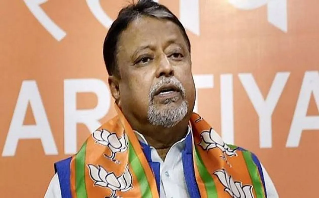 बंगाल: TMC विधायक सत्यजीत बिस्वास की हत्या मामले में बीजेपी नेता मुकुल रॉय का नाम दर्ज, दो गिरफ्तार