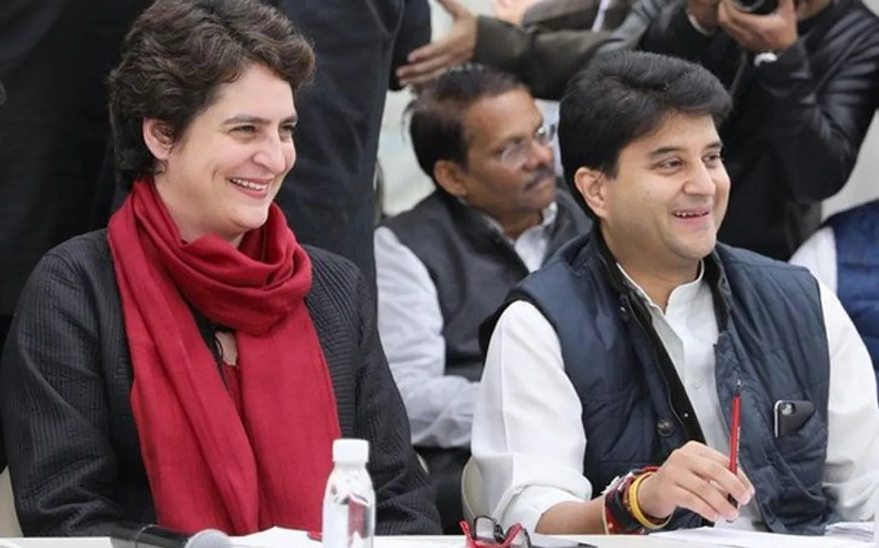 प्रियंका और ज्योतिरादित्य सिंधिया ने भेजा मैसेज, लखनऊ आ रहे हैं, मिलकर नई राजनीति की शुरुआत करेंगे