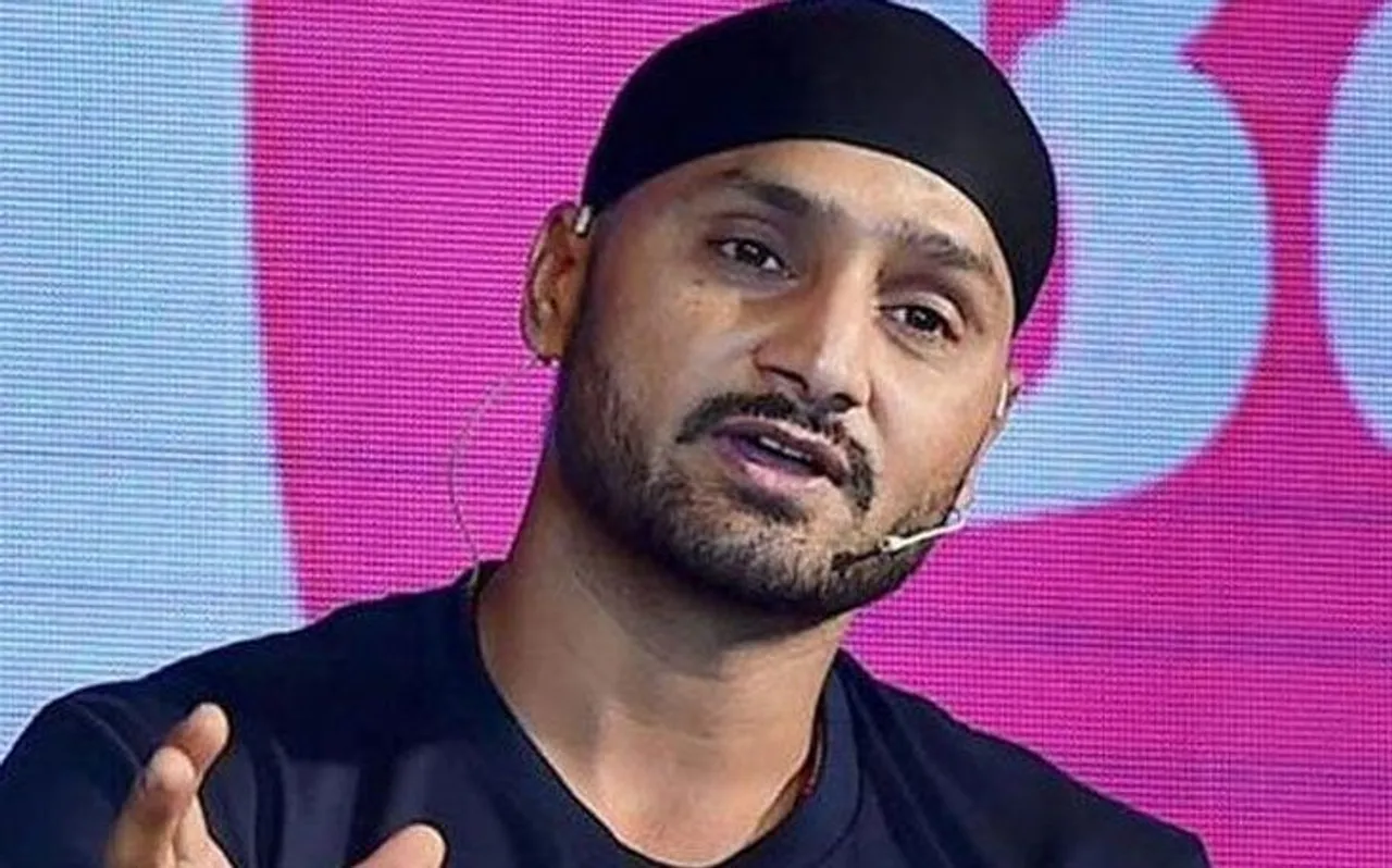 Pulwama Attack: राजीव शुक्ला के बाद हरभजन सिंह भी पाकिस्तान पर भड़के, कहा- World Cup में नहीं हो भारत-पाक मैच