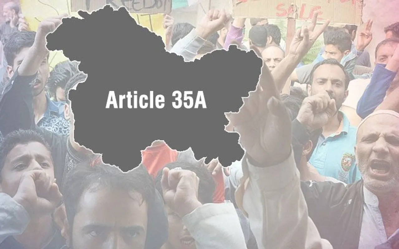 जम्मू कश्मीर में अनुच्छेद 35A को हटाने के लिए जल्दबाजी के मूड में नहीं है सरकार, अब इस दिन हो सकती है सुनवाई