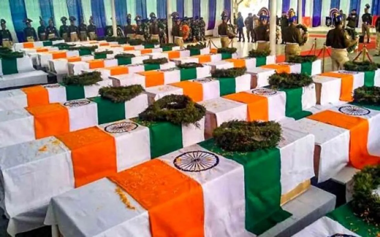 हमला सही, लेकिन जवानों की सुरक्षा भी सुनिश्चित हो: शहीद की विधवा