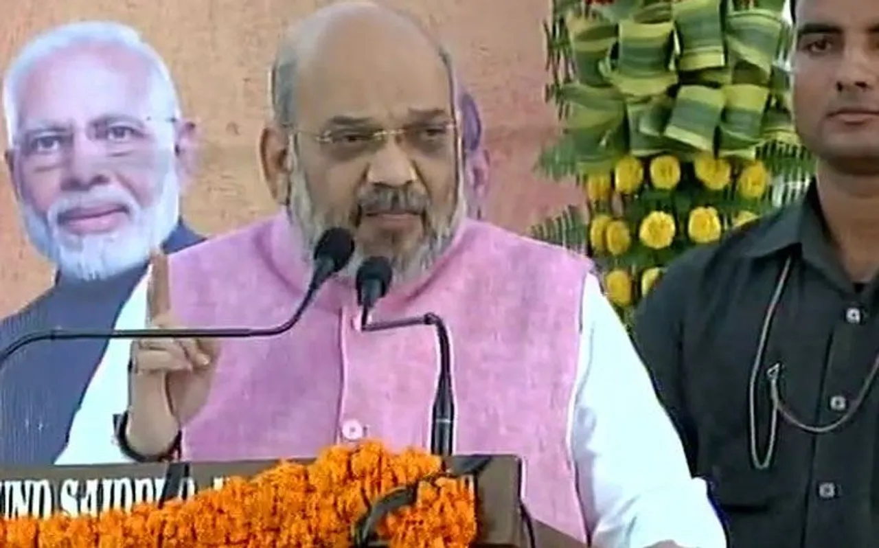 देश की सुरक्षा के लिए सैनिक और सरकार किसी भी हद तक जा सकती है: अमित शाह