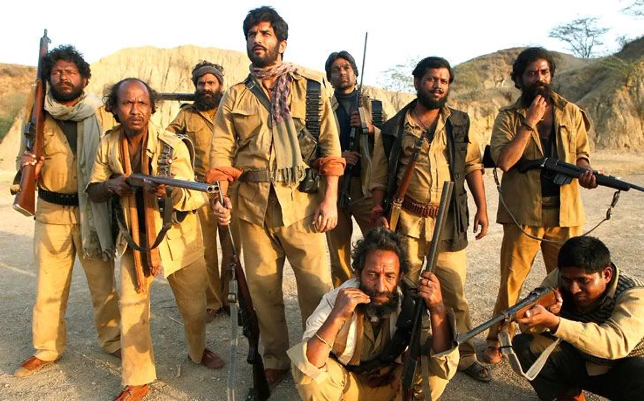 #SonChiriya Movie Review: चंबल की निर्दयी दुनिया में झांकने का मौका देती है ये फिल्म, पढ़ें रिव्यू