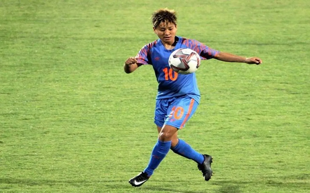 महिला फुटबॉल : भारत ने तुर्कमेनिस्तान को 10-0 से दी करारी शिकस्त, संजू ने दागे 3 गोल