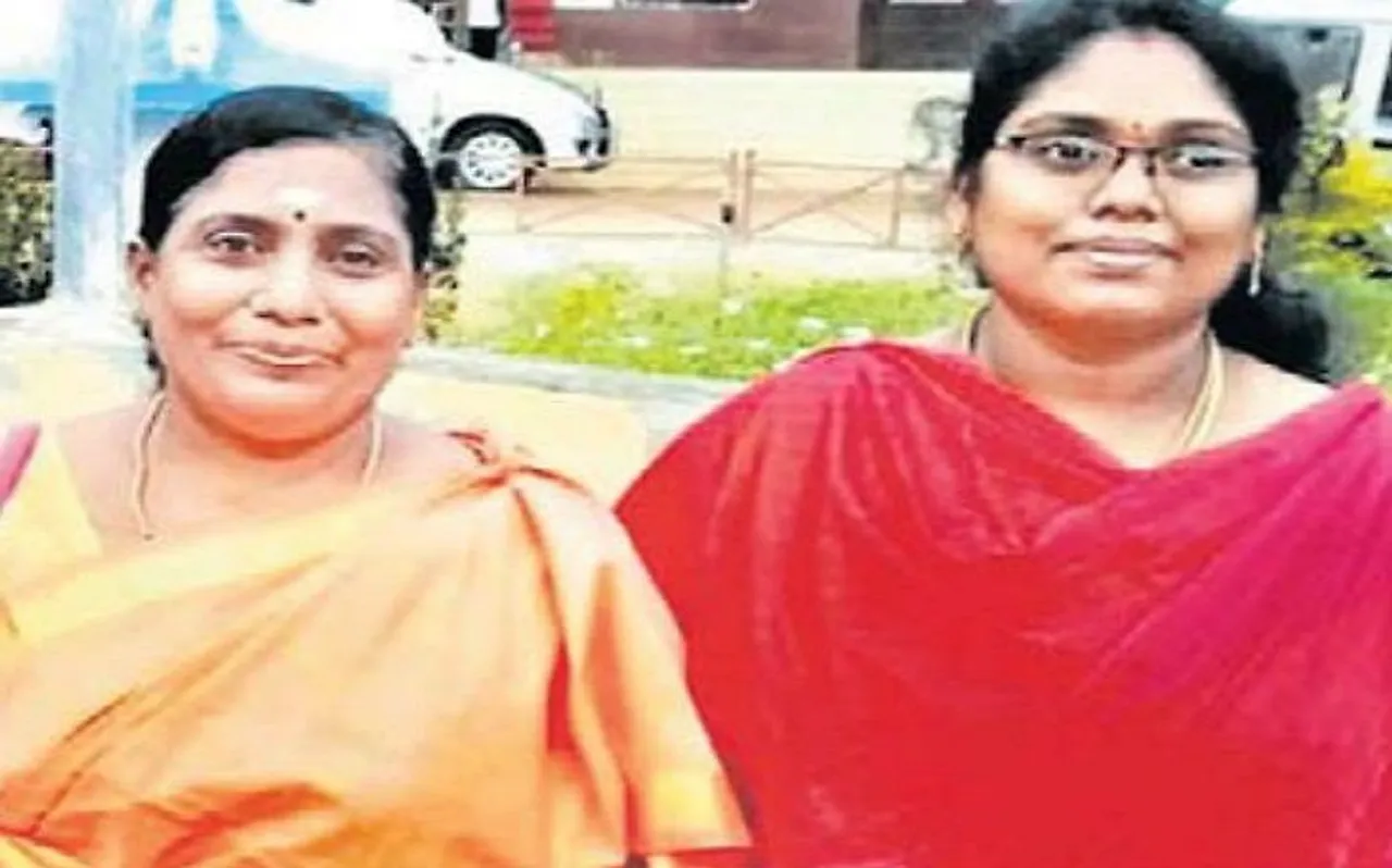 कोचिंग से लौटकर 47 वर्षीय मां को पढ़ाती थी बेटी, दोनों को एक साथ मिली सरकारी नौकरी