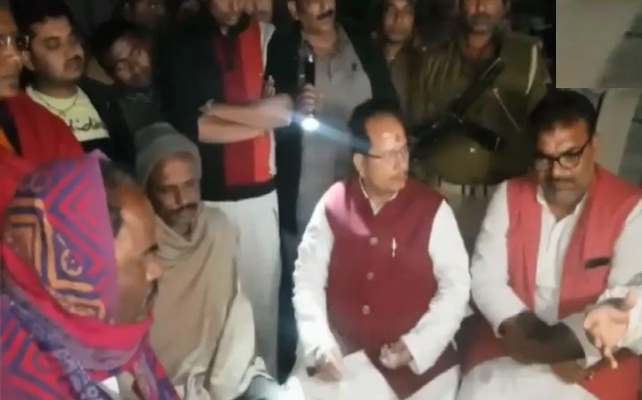 बेगूसराय: शहीद के अंतिम संस्कार के बाद पहुंचे बीजेपी मंत्री, परिवार ने सबके सामने फटकारा, देखें वीडियो