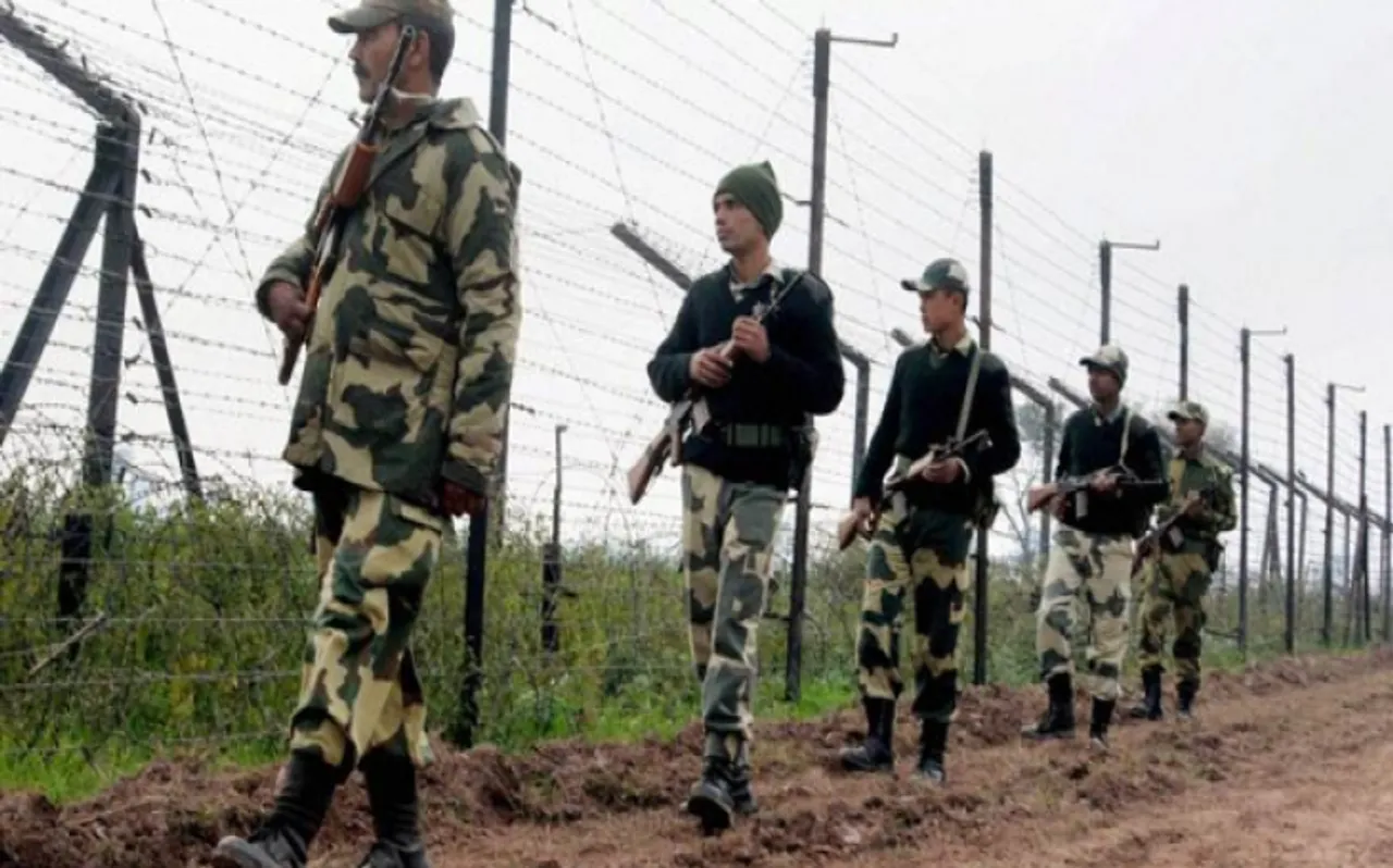 भारत-बांग्लादेश बॉर्डर पर घुसपैठियों की खैर नहीं, सीमा पर होगी इलेक्ट्रॉनिक निगरानी