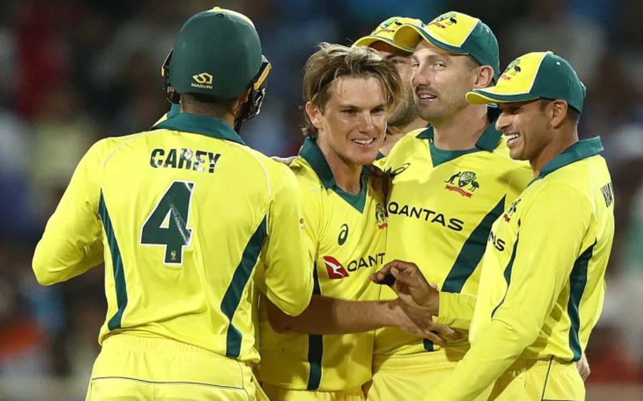 IND vs AUS 3rd ODI: ऑस्ट्रेलिया ने भारत को 32 रनों से हराया, कोहली ने बनाए सबसे ज्यादा 123 रन
