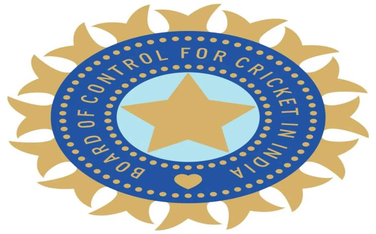 बीसीसीआई का वार्षिक कॉन्ट्रैक्ट जारी, टॉप ग्रेड में कप्तान विराट कोहली समेत तीन खिलाड़ी, शिखर धवन और भुवनेश्वर को झटका