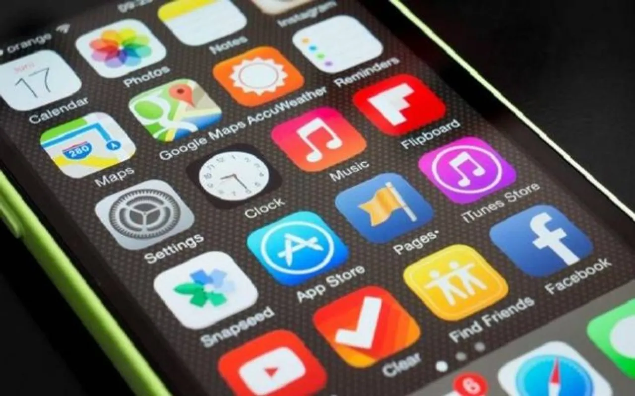 सावधान! कई स्मार्टफोन Health App फेसबुक को दे रहे हैं Users के निजी डाटा