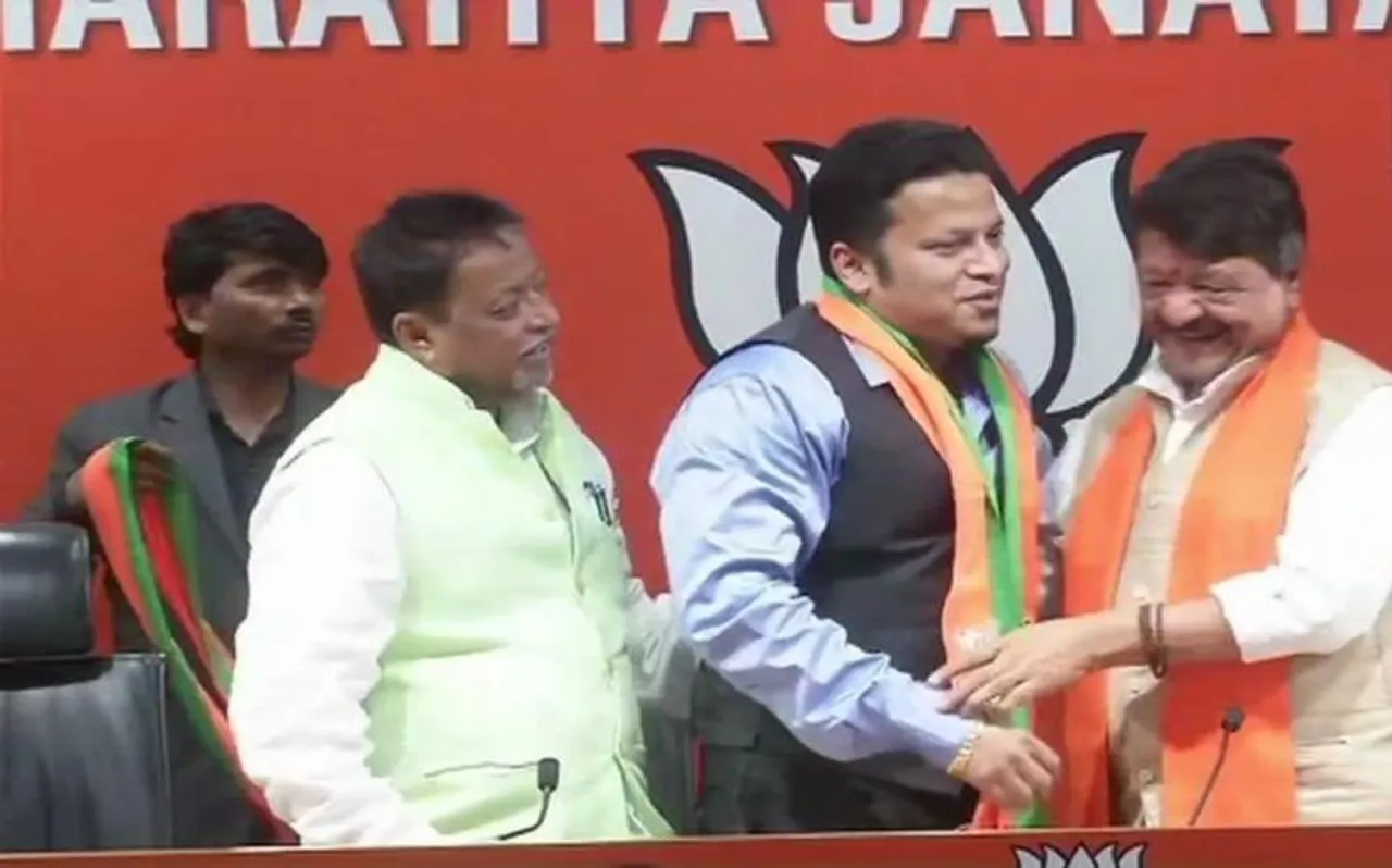 दिल्ली : TMC को लगा फिर बड़ा झटका, सांसद अनुपम हजारा BJP में हुए शामिल