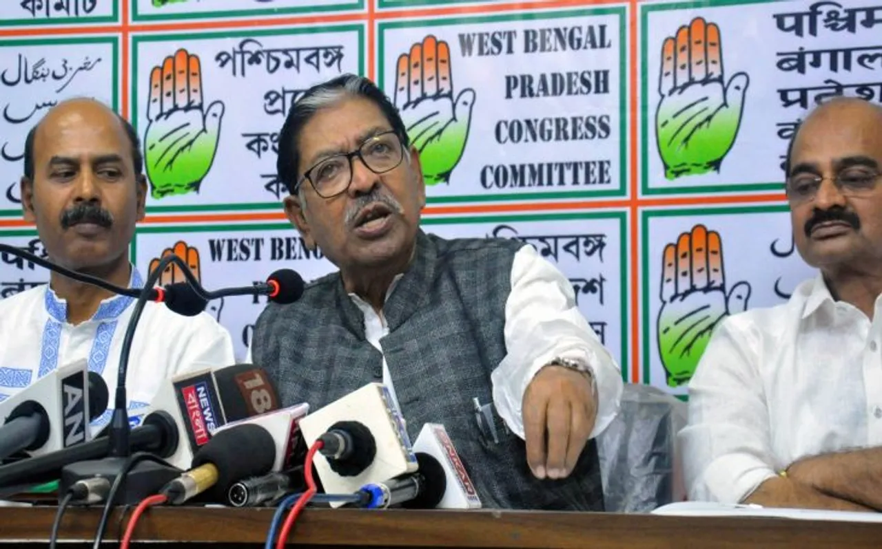बीजेपी के बाद कांग्रेस ने भी बंगाल के सभी मतदान बूथों को संवेदनशील घोषित करने की मांग रखी