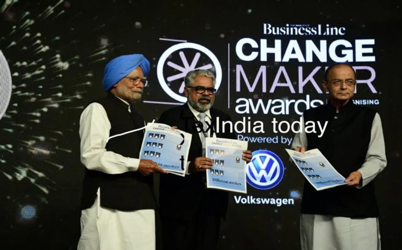 ...तो क्या GST को 'गब्बर सिंह टैक्स' नहीं मान रहे पूर्व पीएम मनमोहन सिंह