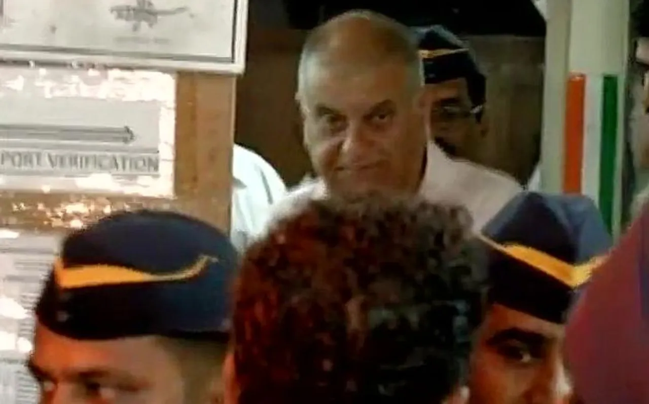 शीना बोरा मर्डर केस के आरोपी पीटर मुखर्जी मुंबई के जेजे अस्पताल में भर्ती, जानें क्यों