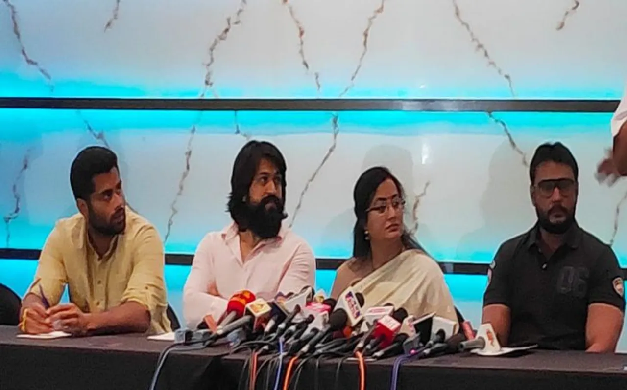 कर्नाटक में कांग्रेस को फिर लगा झटका, इस अभिनेत्री ने निर्दलीय चुनाव लड़ने का किया ऐलान