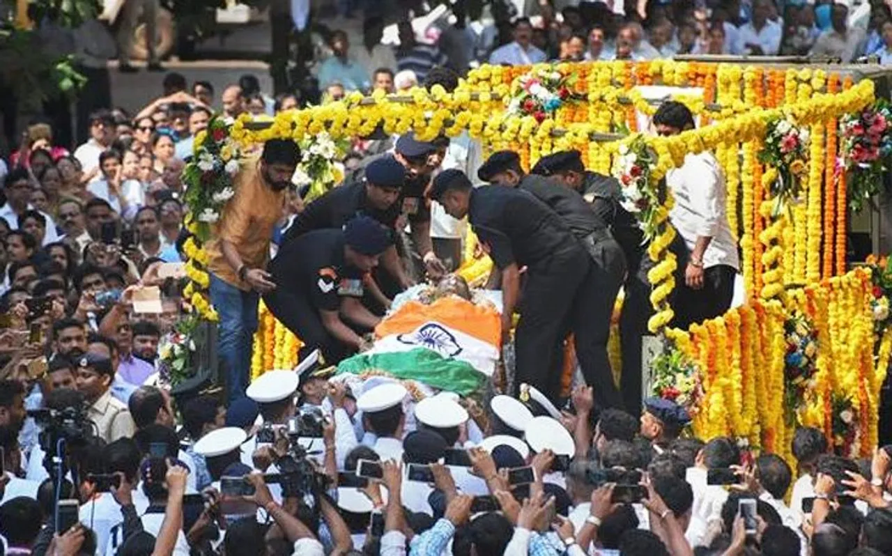 पंचतत्व में विलीन हुए मनोहर पर्रिकर, राजकीय सम्मान के साथ हुआ अंतिम संस्कार