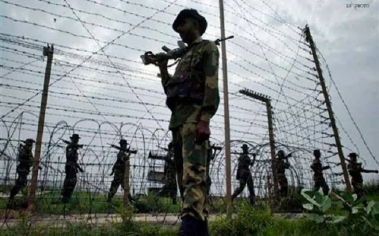 J&K: पुंछ में पाकिस्तान की फायरिंग, BSF जवान शहीद, 5 साल की बच्ची की मौत