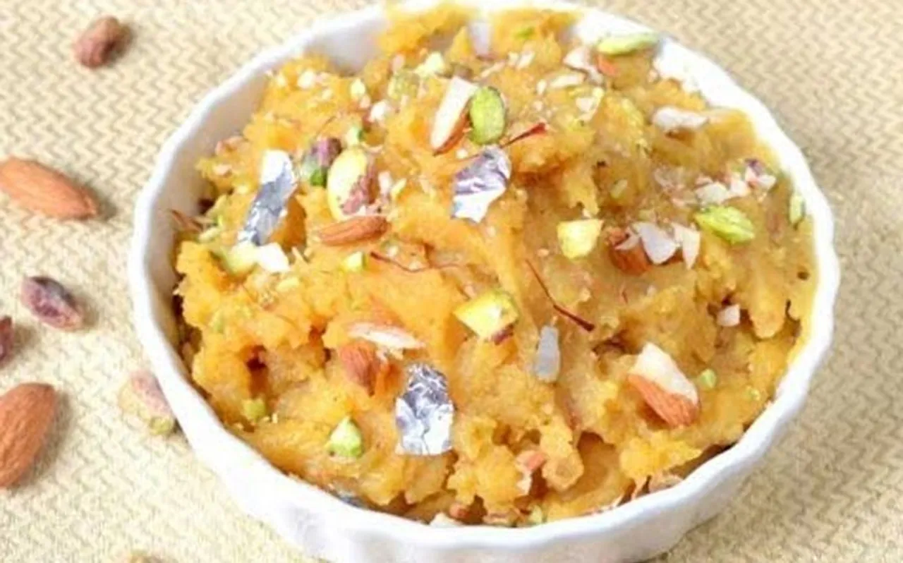 Vrat Recipes: नवरात्र में बनाएं व्रत की ये आलू से बनी टेस्टी रेसिपी