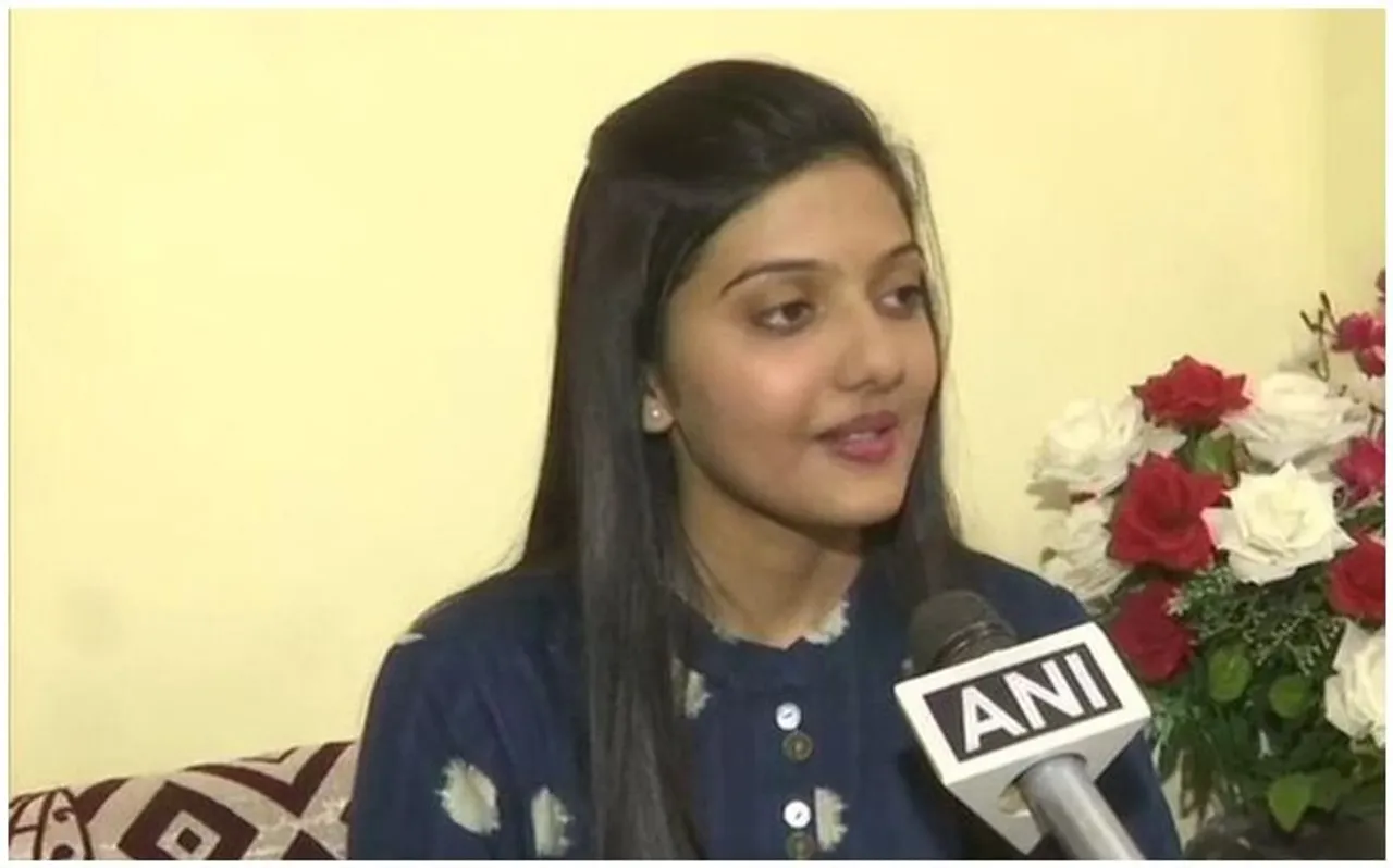 UPSC Topper: जानिए, कौन हैं UPSC फीमेल कैंडिडेट में टॉपर रही जयंती देशमुख