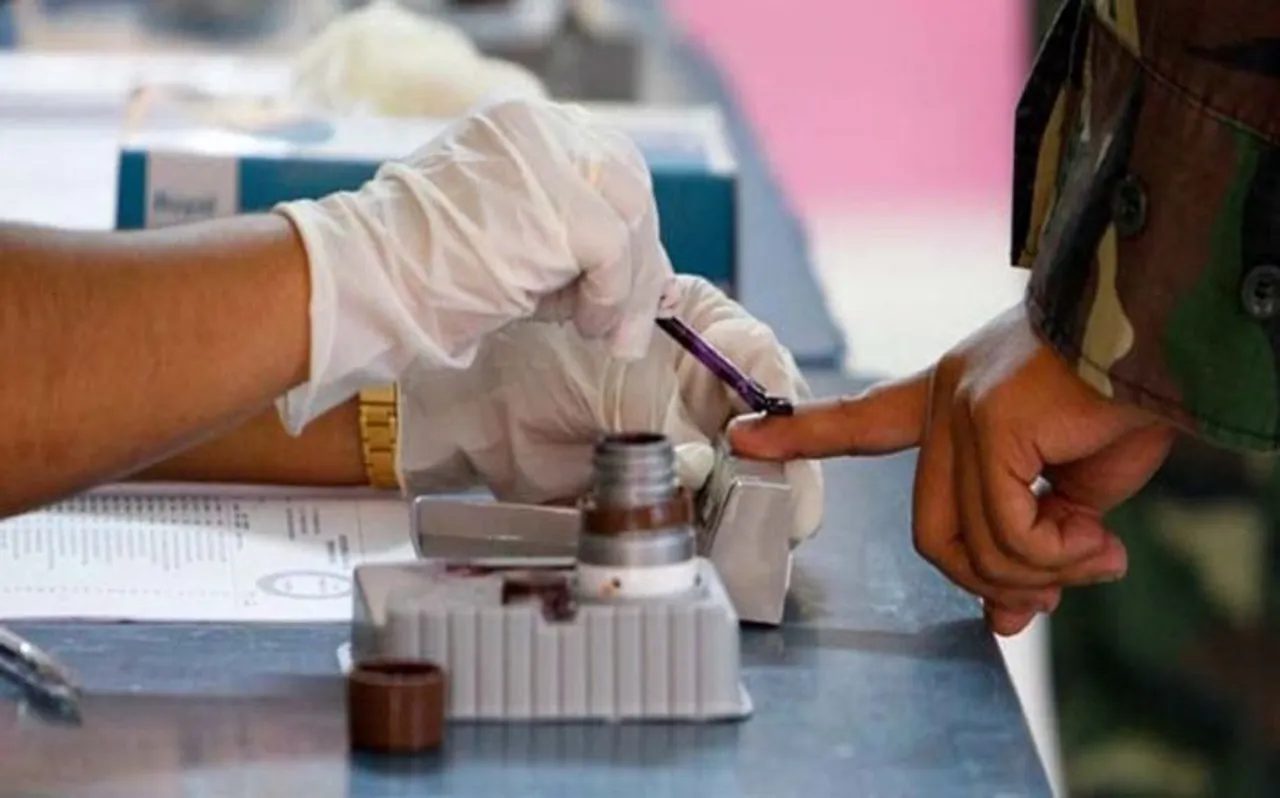 Lok Sabha Election 2019: पहले चरण में हर छठा उम्मीदवार दागी, तीसरा करोड़पति