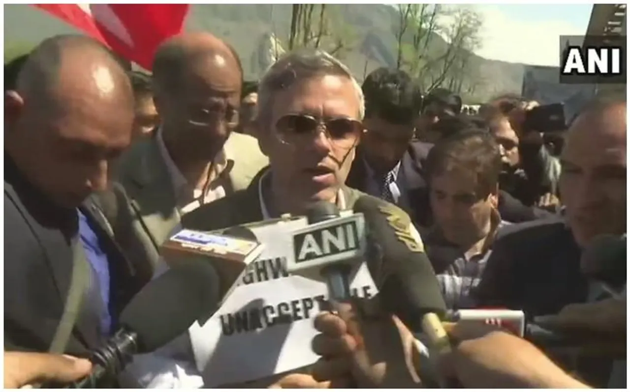 जम्मू-कश्मीर: नेशनल हाईवे बैन के फैसले को उमर अब्दुल्ला ने बताया 'बेकार'