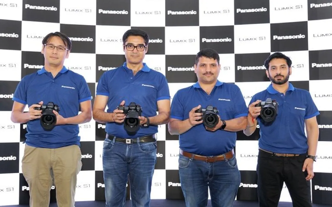 Panasonic ने भारत में लॉन्च किए फुल-फ्रेम मिररलेस कैमरे, कीमत इतने से शुरू