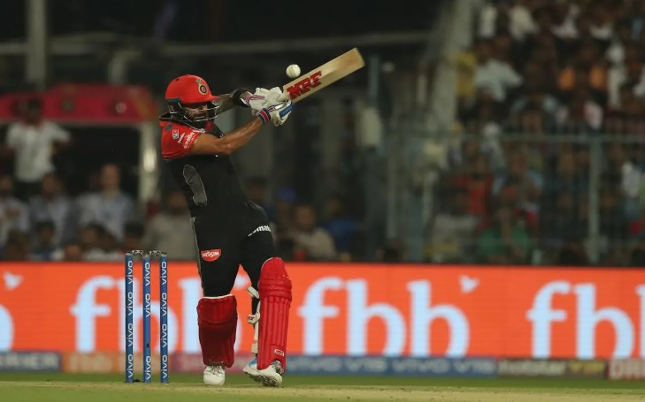 IPL 12, KKR vs RCB: कोलकाता के कोने-कोने में गिरे कोहली-अली के छक्के, केकेआर को मिला 214 का टारगेट