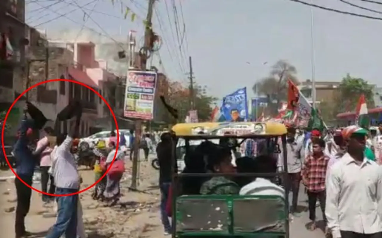 प्रियंका को काले झंडे दिखाने पर उन्नाव में भिड़े भाजपा-कांग्रेस के कार्यकर्ता
