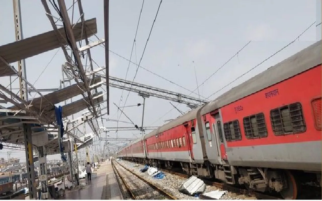 फानी तूफान ने ओडिशा में मचाई भारी तबाही, यूपी समेत कई राज्यों ने खोला अपना 'खजाना'