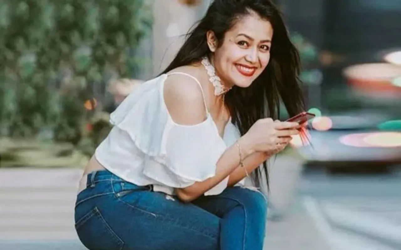 Hook Up सॉन्ग पर जमकर थिरकीं नेहा कक्कड़, देखते ही देखते Viral हुआ  Video