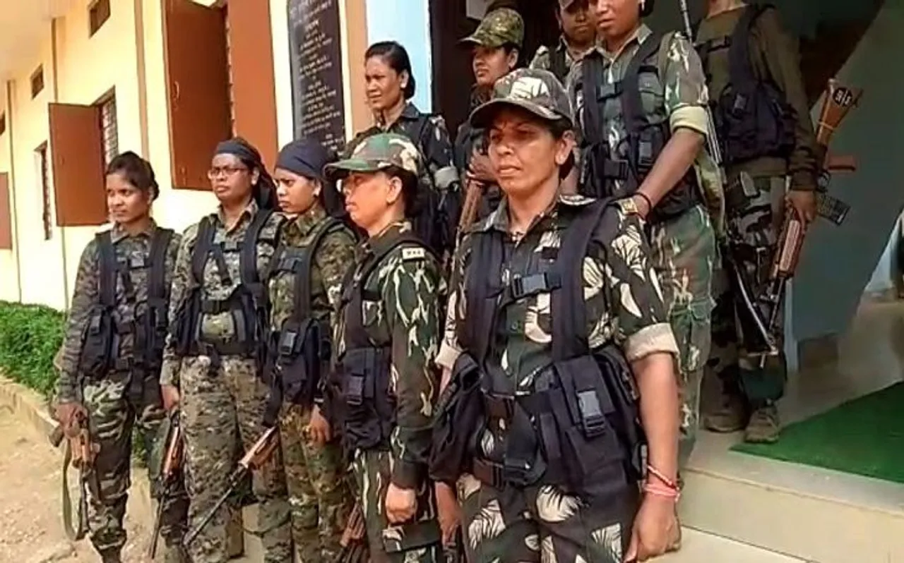 दंतेवाड़ा में अब नक्सलियों से लड़ेंगी महिला कमांडो, 'दंतेश्वरी लड़ाके' के नाम से होगी पहचान