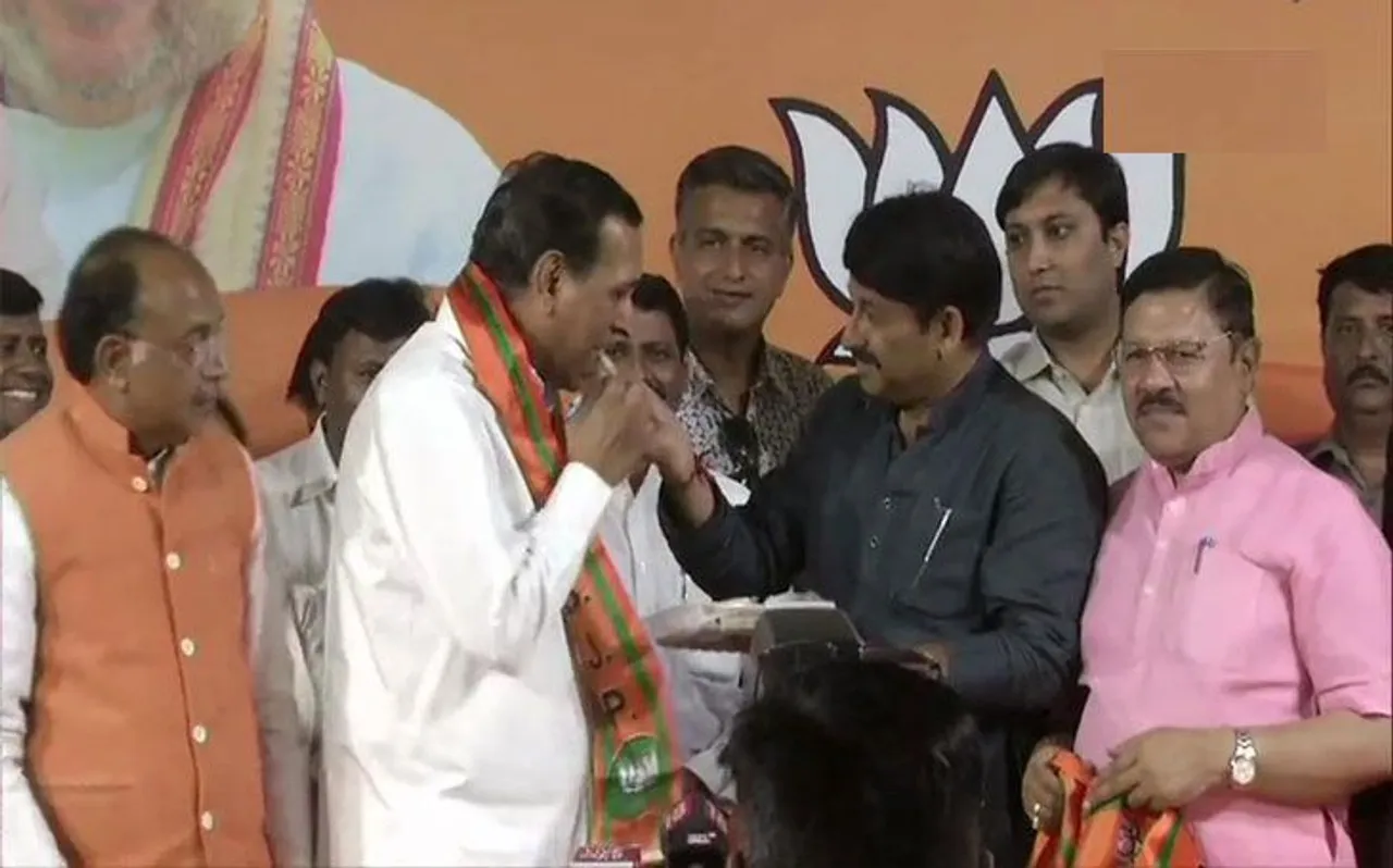 कांग्रेस को दिल्ली में लगा बड़ा झटका, राजकुमार चौहान बीजेपी का थामा दामन