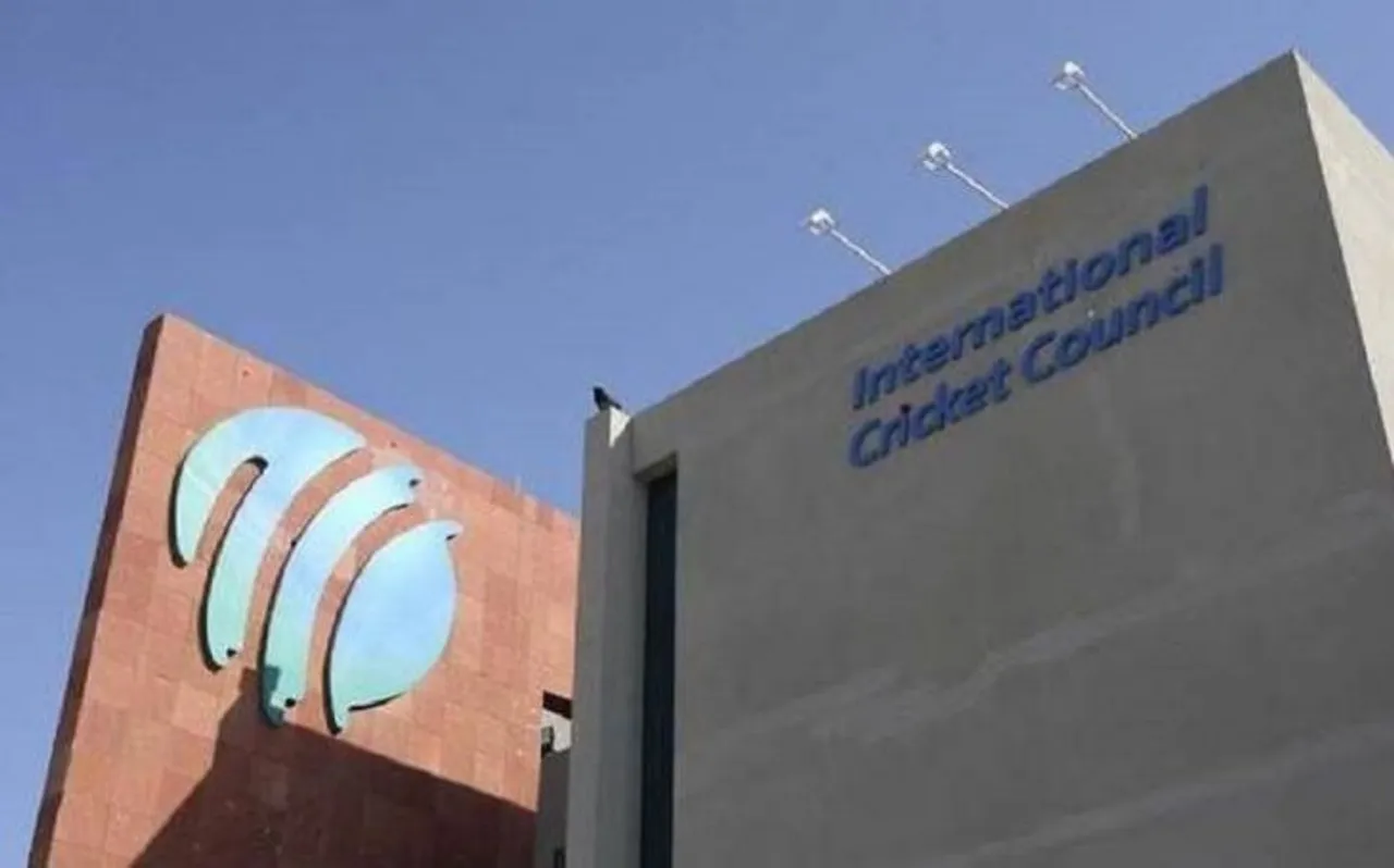ICC ने इंग्लैंड के इस तेज गेंदबाज को दी बड़ी राहत, बॉल टैम्परिंग के आरोपों से किया मुक्त