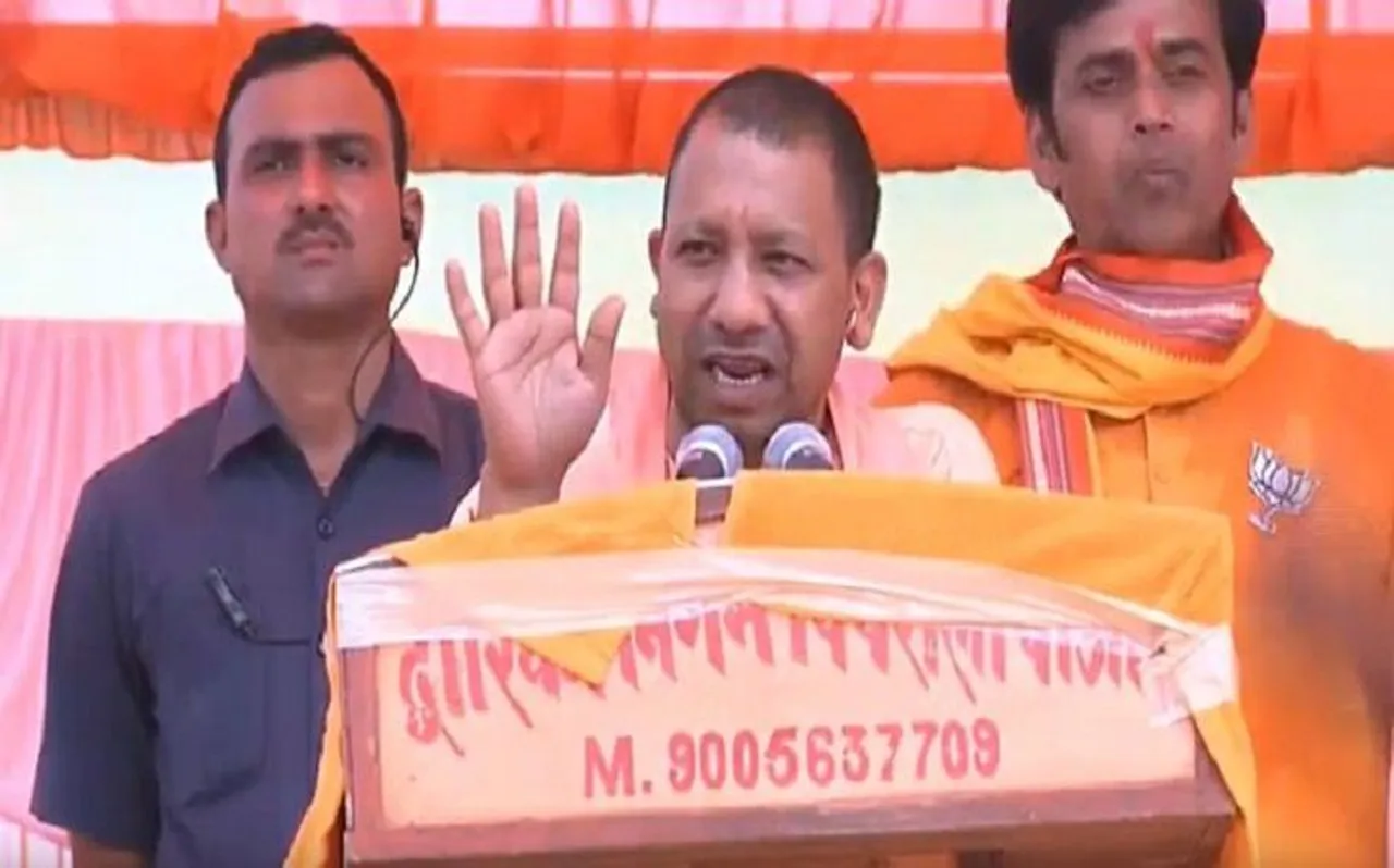 अखिलेश यादव पर योगी आदित्यनाथ का हमला, बोले- कसाइयों के दोस्तों को ढूंढ रहे हैं सांड