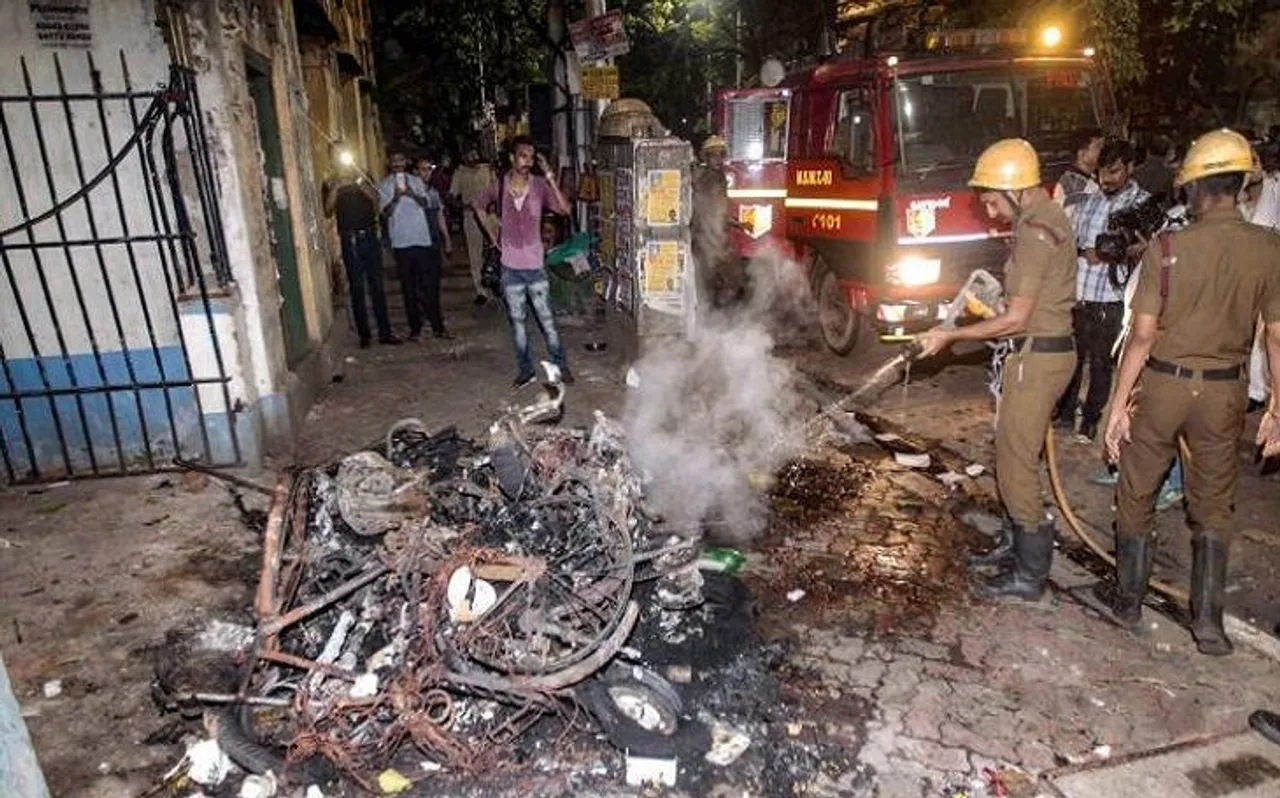 बीजेपी अध्यक्ष अमित शाह के खिलाफ पुलिस में शिकायत, प. बंगाल हिंसा में BJP-TMC में तलवारें खिंची