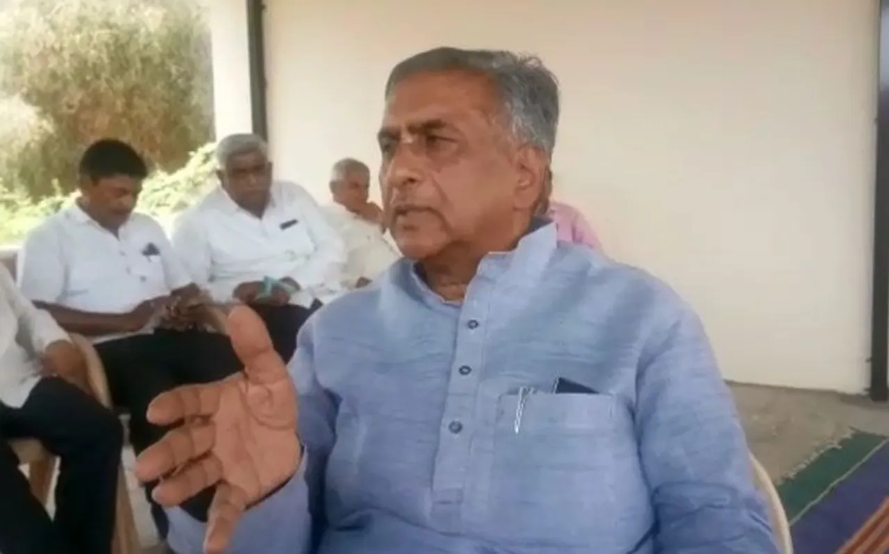 कर्नाटक में जेडीएस-कांग्रेस के बीच खटपट जारी, वरिष्ठ नेता ने दिया विधानसभा भंग करने का सुझाव