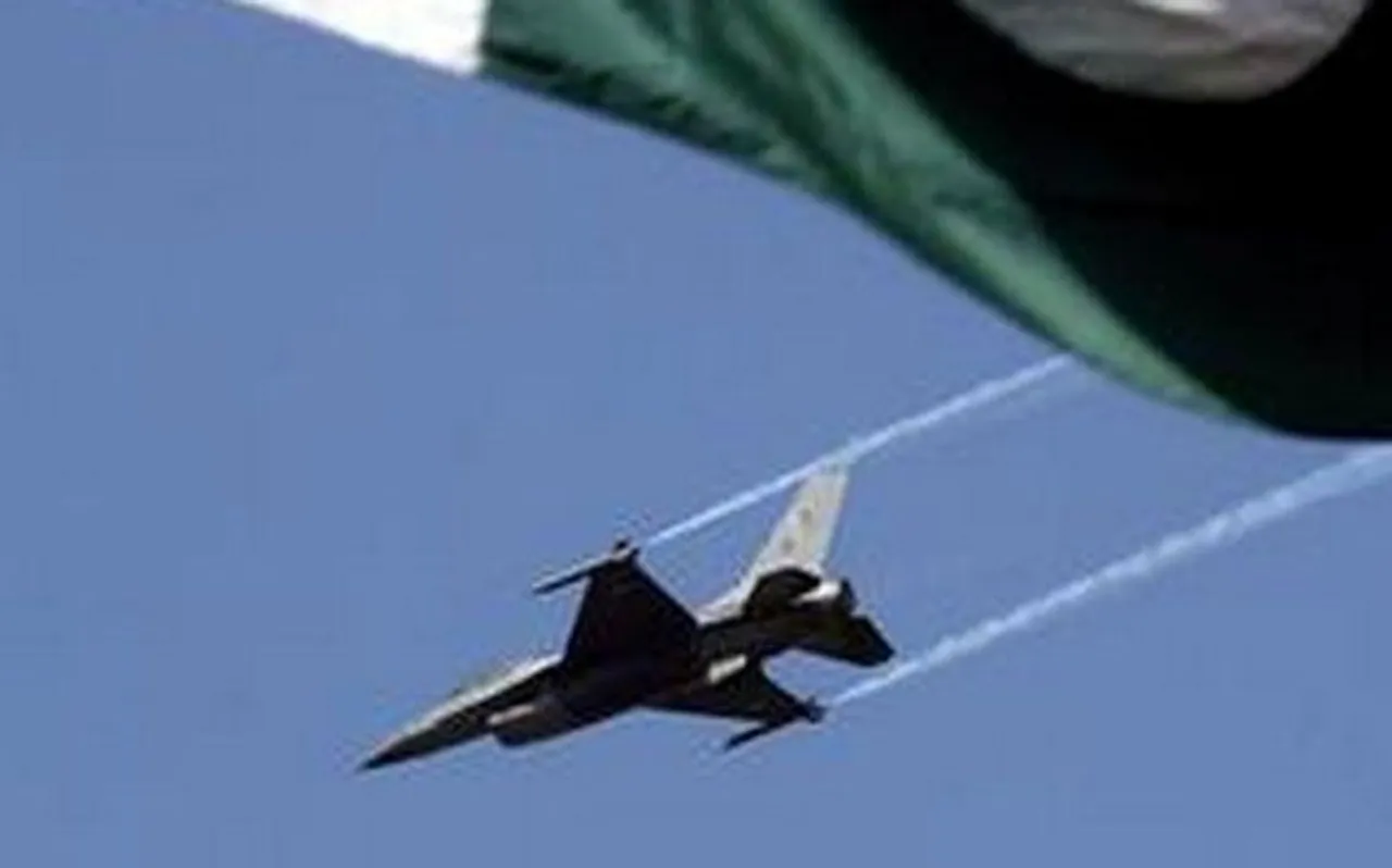 बालाकोट एयर स्ट्राइक के 75 दिन बाद भी F-16 को लेकर टेंशन में पाकिस्तान, जानें क्यों