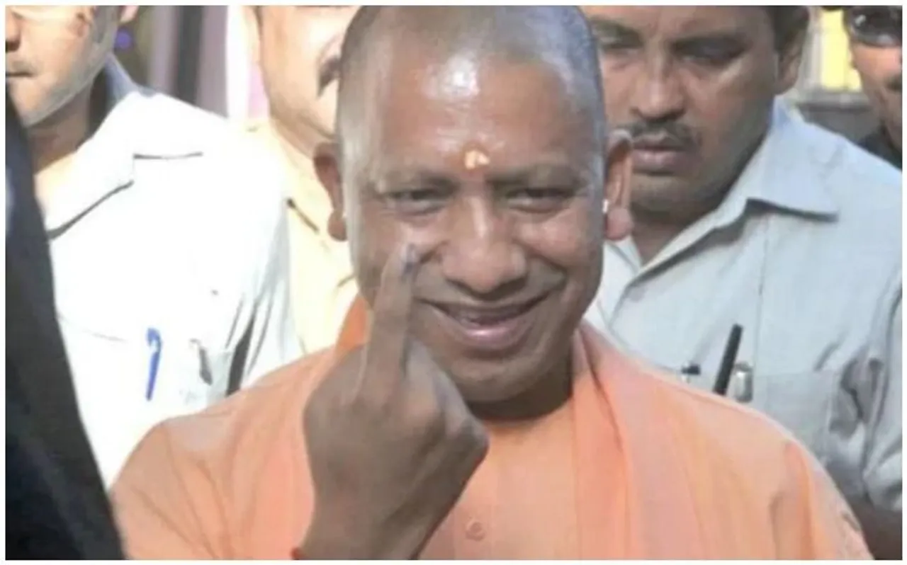 गोरखपुर में वोट देने के बाद सीएम योगी का दावा, इस बार एनडीए 400 के पार