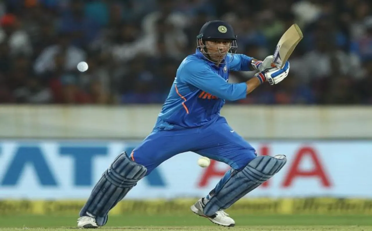 World Cup 2019: पूर्व ऑस्ट्रेलियाई गेंदबाज ने धोनी को बताया टीम इंडिया का संकट मोचक