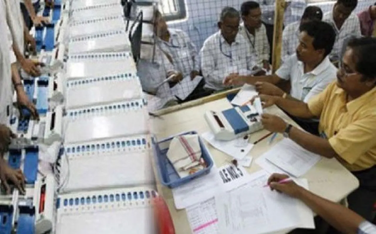 विधानसभा चुनाव रिजल्ट 2019: ओडिशा में नवीन पटनायक सरकार बनाने की ओर, मोदी लहर का असर नहीं