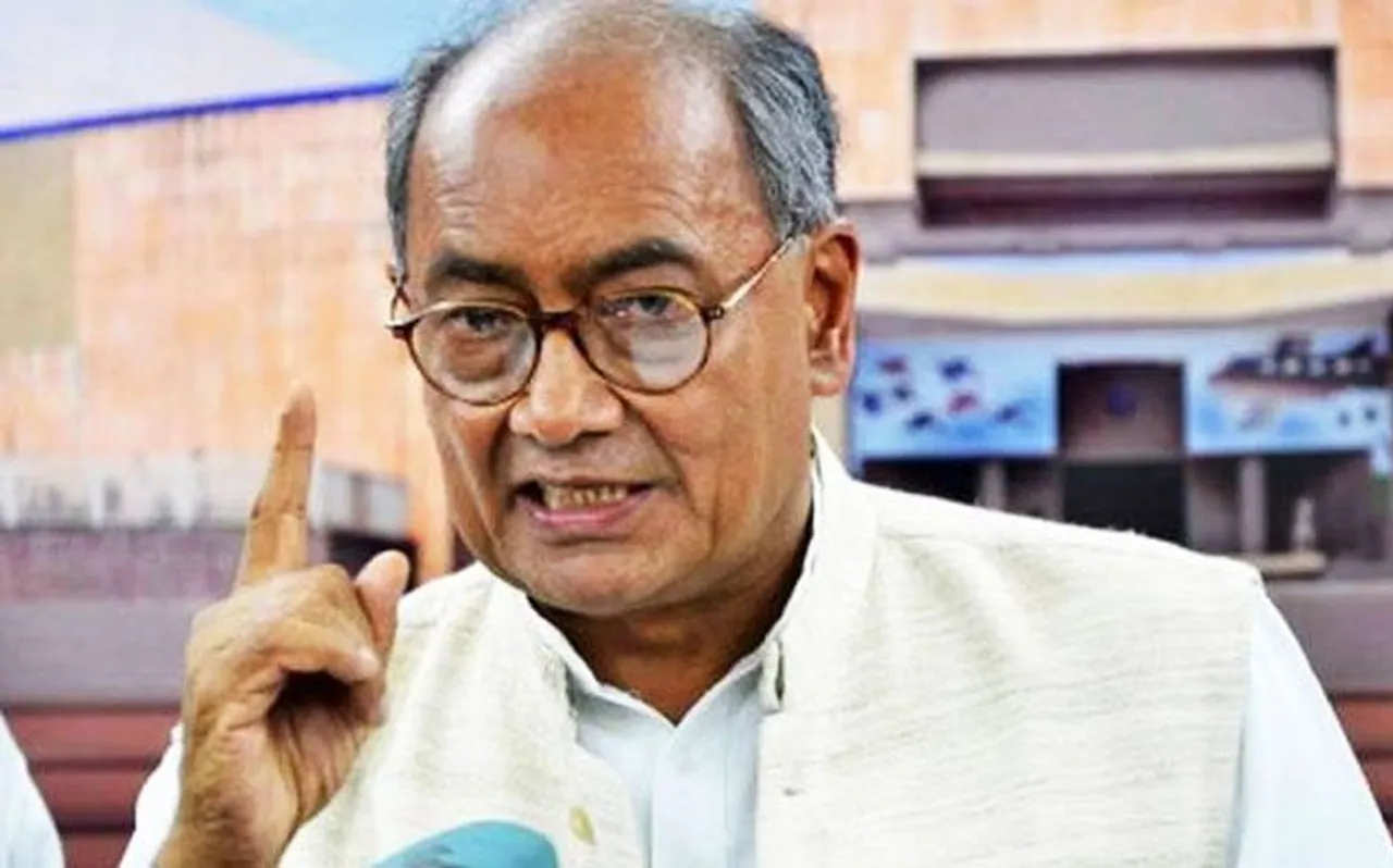 भोपाल सीट पर मिला करारी हार के बाद दिग्विजय सिंह का प्रज्ञा ठाकुर पर किया हमला, कहा- महात्मा गांधी के हत्यारे की विचाराधारा जीती