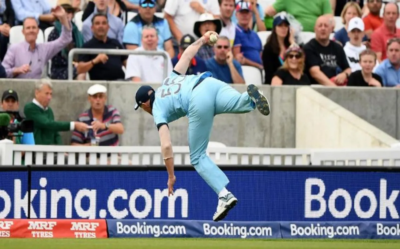 World Cup ENG vs SA: फील्डिंग कर रहे बेन स्टोक्स अचानक बन गए चीता, पकड़ा ऐसा कैच देखते ही रह गए लोग
