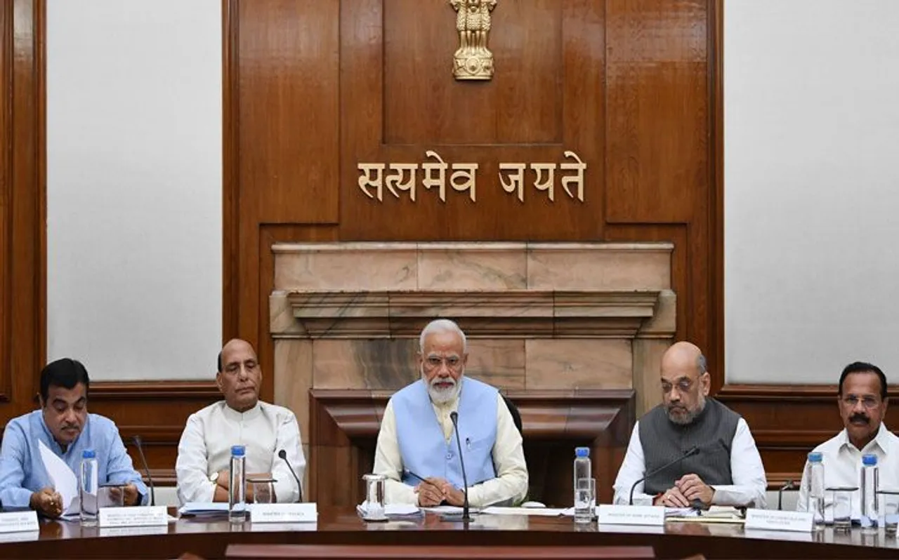 हमारी सरकार का पहला निर्णय भारत की रक्षा करने वालों को समर्पित: PM मोदी