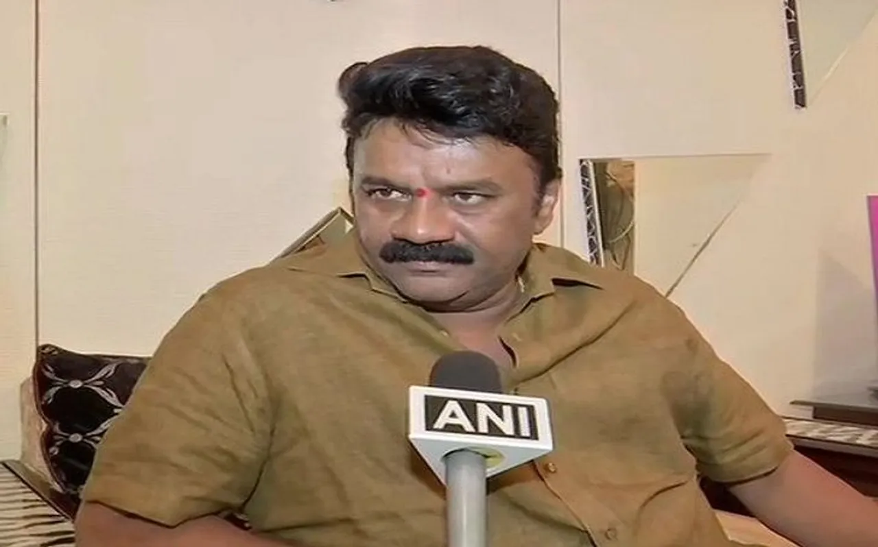 तेलंगाना में कांग्रेस को बड़ा झटका, 12 विधायक TRS में शामिल