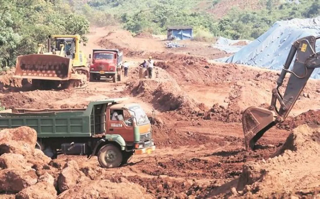 कमलनाथ सरकार ने नई रेत खनन नीति को दी मंजूरी, पंचायतों से छीने ये अधिकार