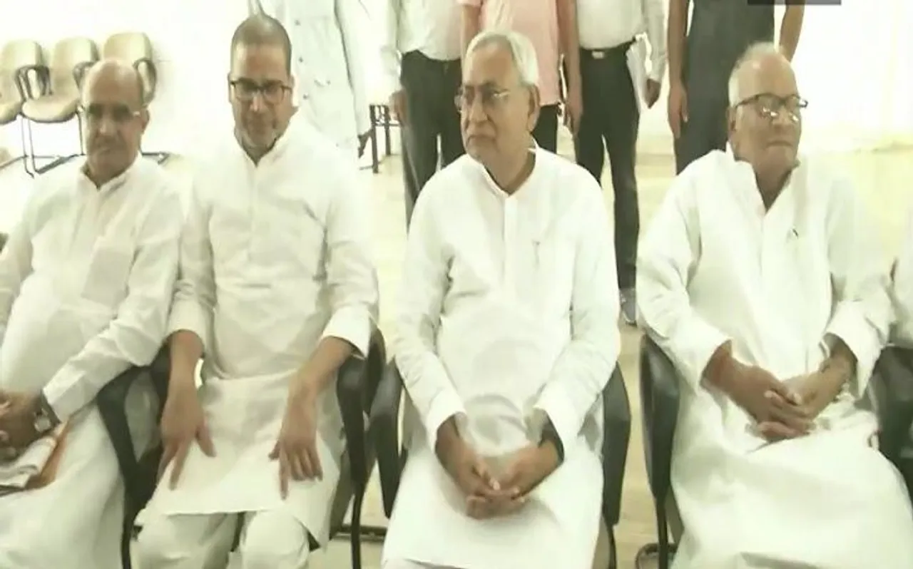पटना: जेडीयू की राष्ट्रीय कार्यकारिणी बैठक शुरू, CM नीतीश कुमार ले सकते हैं ये फैसला